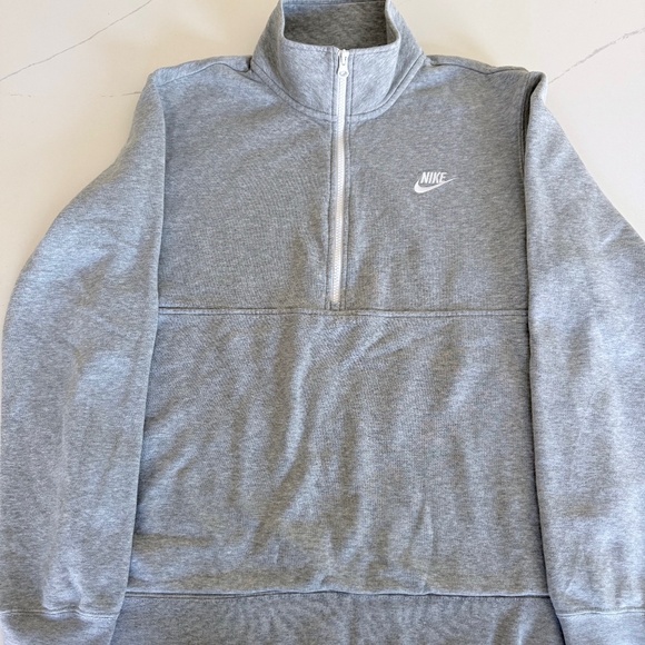 Mens Nike Club Fleece Half Zip Sweatshirt Medium Gray Pullover Mock Neck Sporty - Picture 1 of 6